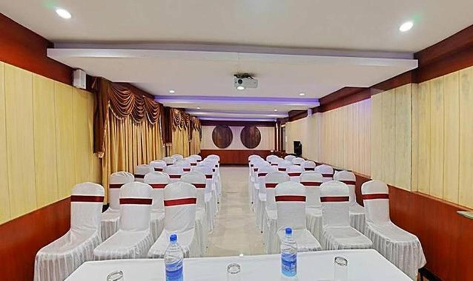 Hotel Ponmariresidency Udagamandalam Exterior foto