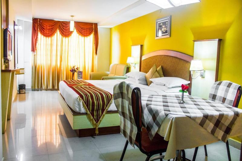 Hotel Ponmariresidency Udagamandalam Exterior foto